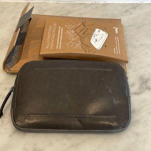 Bellroy - All Conditions Essential Pocket
